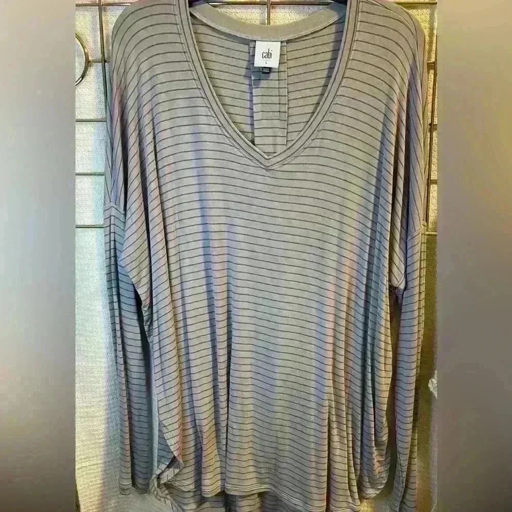 Plum V-Neck Tee